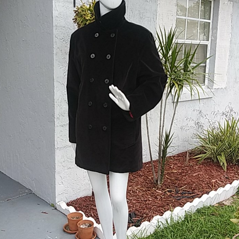 MARIO DE PINTO LUXURY VELVET PEACOAT